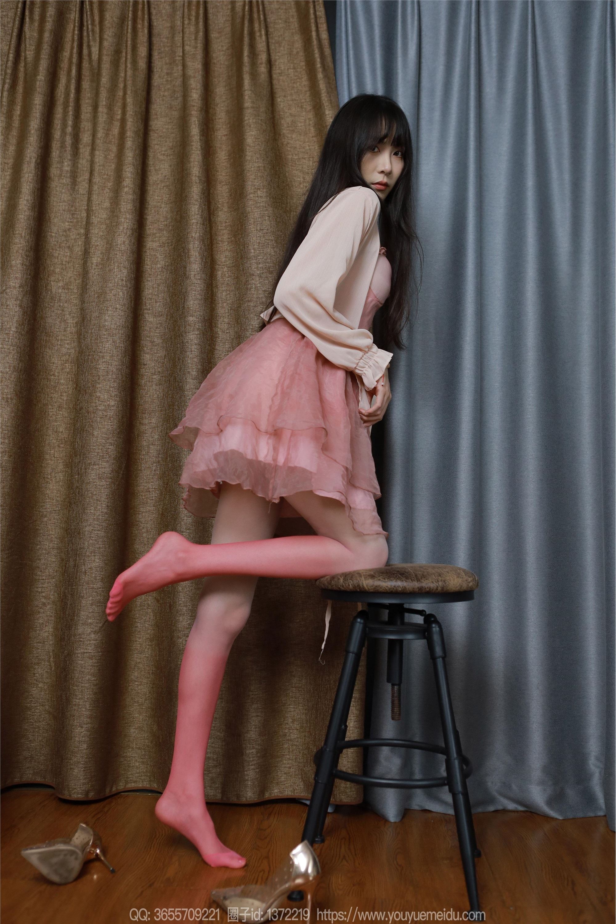 IESS异思趣向  2024.08.08 丝享家 1815 团团《粉白渐变（下）》